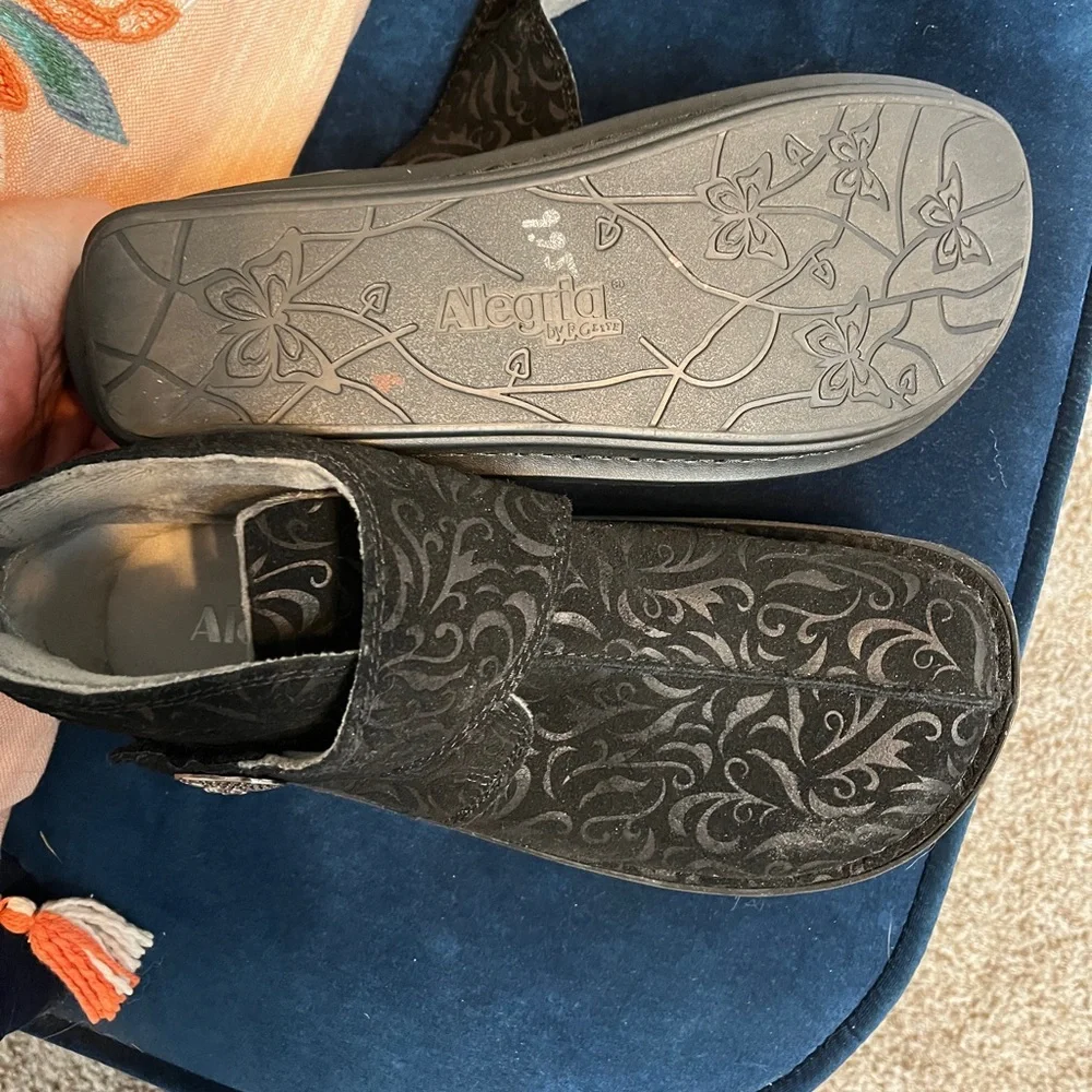 Alegria Black Shoes - Picture 8 of 11